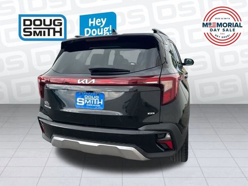 Used 2024 Kia Seltos S AWD/4WD image 6