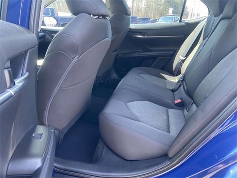 Used 2024 Toyota Camry LE image 9