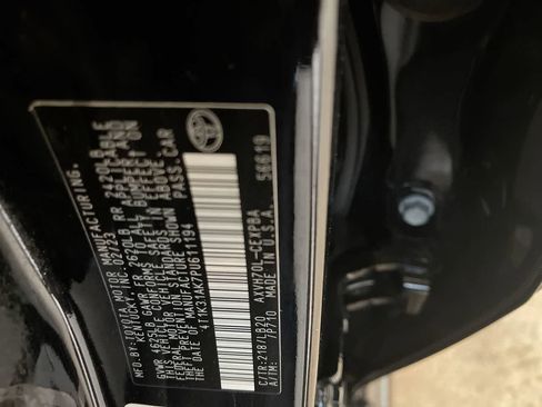 Used 2023 Toyota Camry XSE w/ Navigation Package image 28