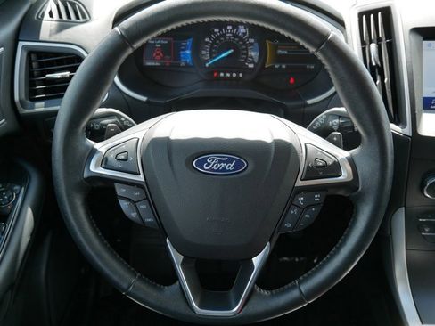 Certified 2020 Ford Edge SEL w/ Convenience Package AWD/4WD image 17