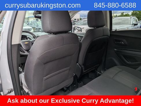 Used 2016 Chevrolet Trax LT FWD image 17