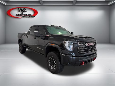 Used 2026 GMC Sierra 2500 AT4X AWD/4WD image 3