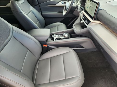 New 2026 Ford Explorer Active w/ Active Comfort Package RWD image 11