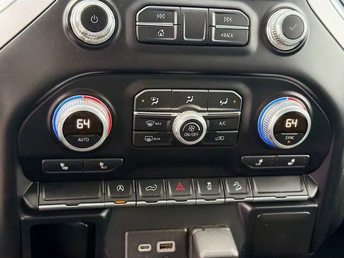 Used 2019 GMC Sierra 1500 SLE w/ SLE Value Package image 15