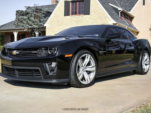 Used 2014 Chevrolet Camaro ZL1 image 14