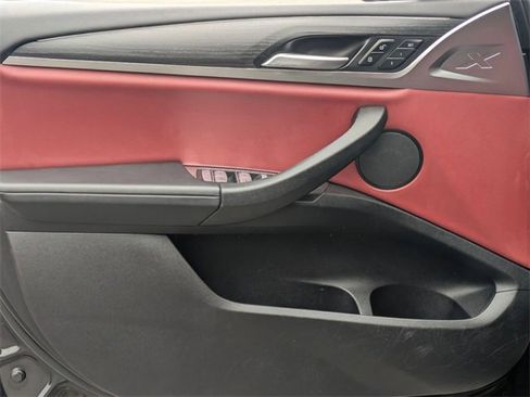 Used 2023 BMW X3 xDrive30i w/ Premium Package image 10