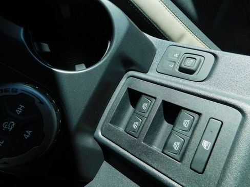 New 2025 Ford Bronco Big Bend w/ Black Diamond Package image 28