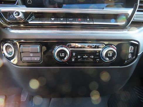 Certified 2024 GMC Sierra 3500 SLE w/ SLE Convenience Package image 28