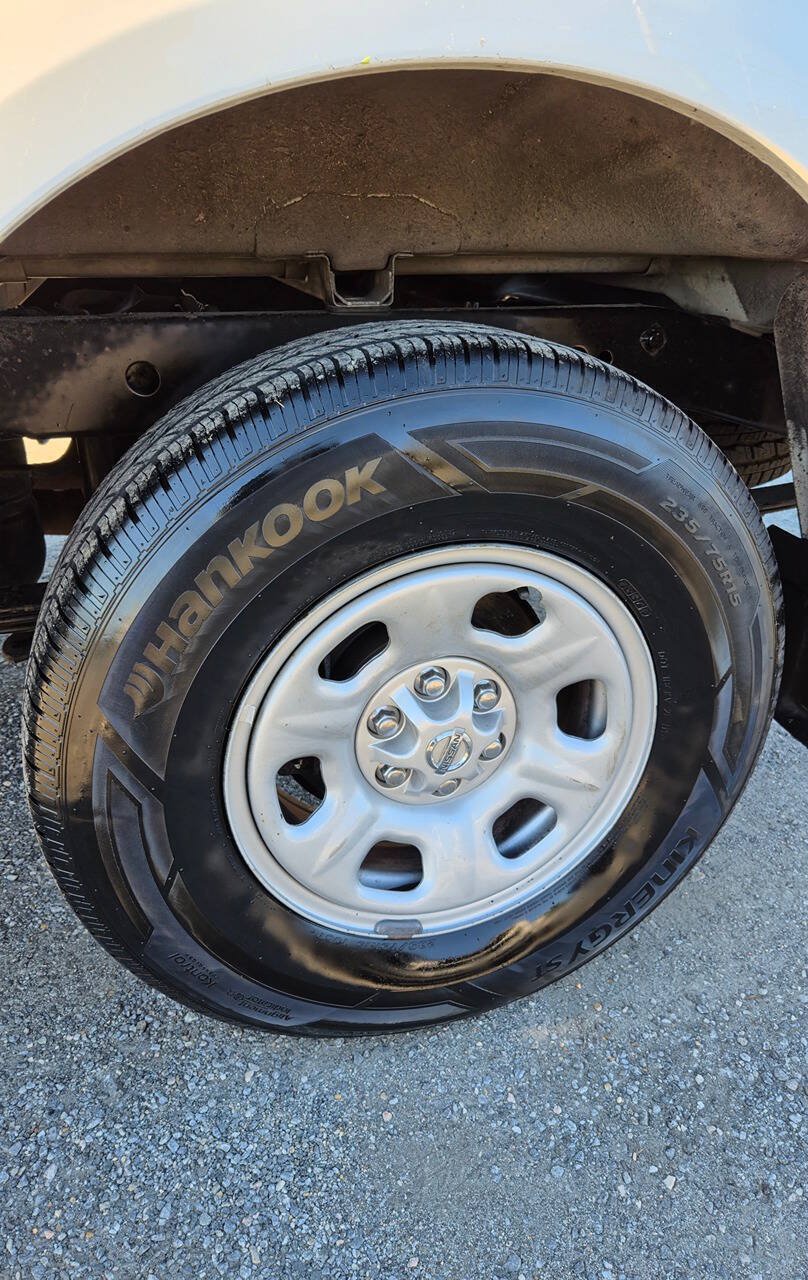 Used 2019 Nissan Frontier S w/ Work Truck Package RWD image 22