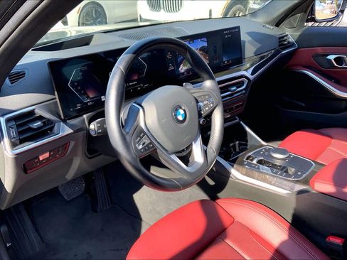 Used 2023 BMW 330i xDrive 330i xDrive w/ Premium Package image 18