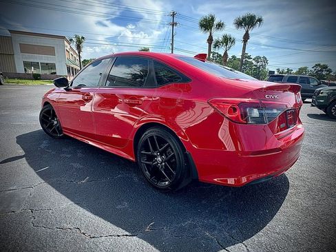 Used 2022 Honda Civic Sport image 5