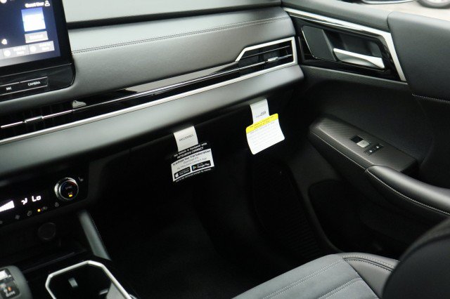 New 2026 Mitsubishi Outlander SE FWD image 21