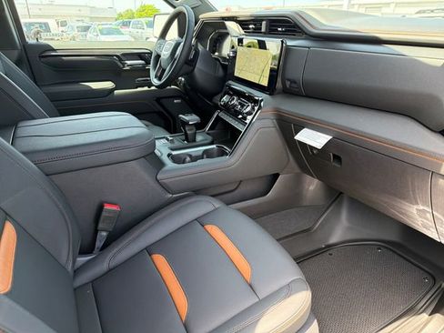 New 2026 GMC Sierra 1500 AT4 w/ AT4 Premium Package image 23