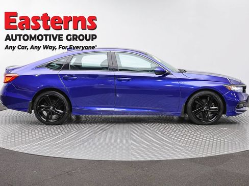 Used 2019 Honda Accord Sport image 4
