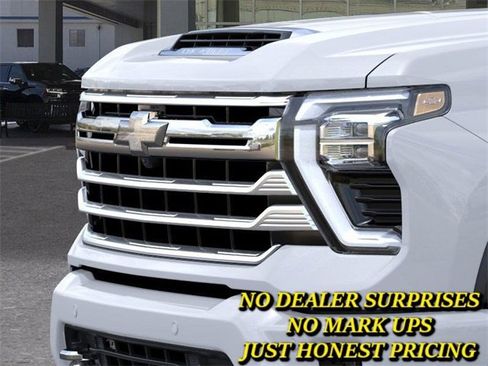 New 2026 Chevrolet Silverado 3500 High Country w/ High Country Premium Package image 13