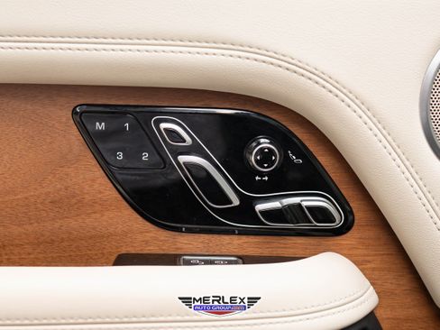 Used 2018 Land Rover Range Rover Supercharged image 42