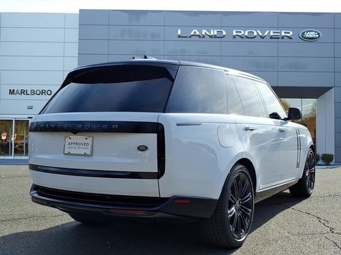 Certified 2022 Land Rover Range Rover SE image 2