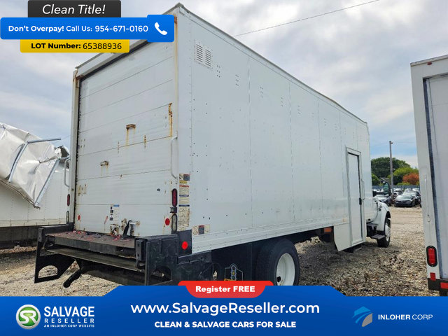 Used 2015 Ford F650 2WD Regular Cab Super Duty image 4
