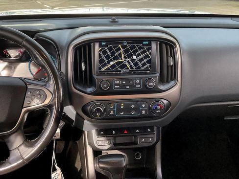 Used 2016 Chevrolet Colorado Z71 image 7