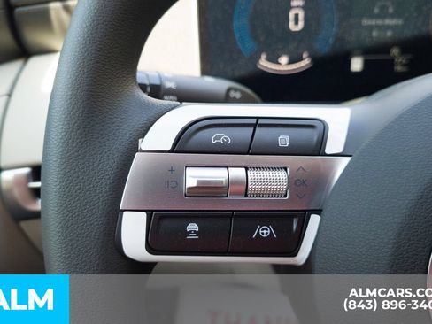 Used 2025 Hyundai Tucson SEL FWD image 28