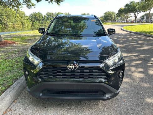Certified 2022 Toyota RAV4 XLE Premium FWD image 9