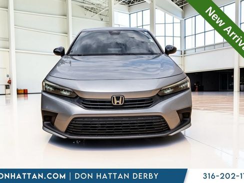 Used 2022 Honda Civic Sport image 24
