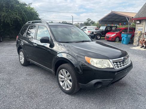 Used 2012 Subaru Forester 2.5X Premium w/ All-Weather Pkg AWD/4WD image 4