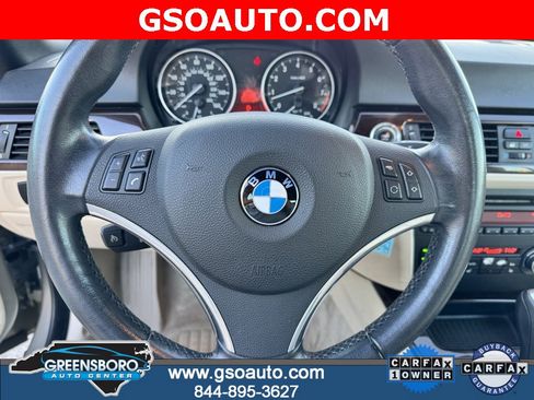 Used 2011 BMW 328i Convertible image 16