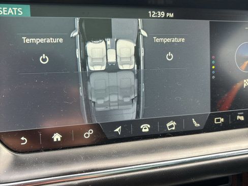 Used 2017 Land Rover Range Rover HSE image 57