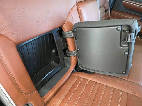 Used 2023 GMC Sierra 1500 Denali Ultimate image 14