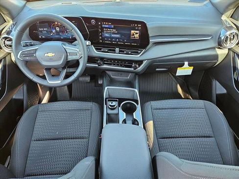 New 2026 Chevrolet Equinox LT w/ Safety and Technology Package image 19
