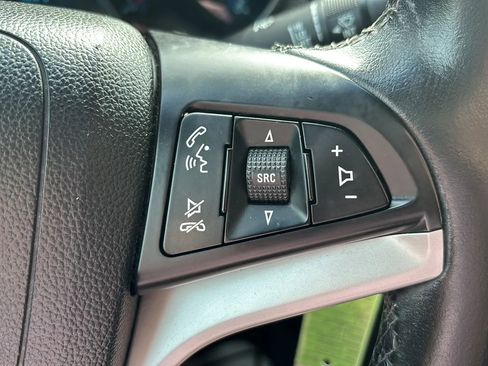 Used 2014 Chevrolet Cruze LT w/ Technology Package FWD image 34