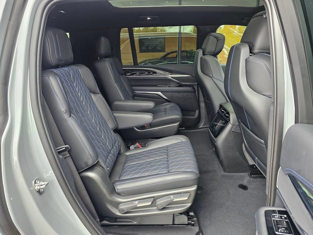 New 2026 Cadillac Escalade IQL Luxury AWD/4WD image 12