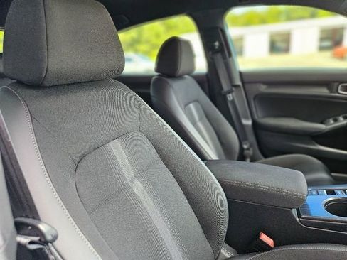 Used 2024 Honda Civic Sport image 14