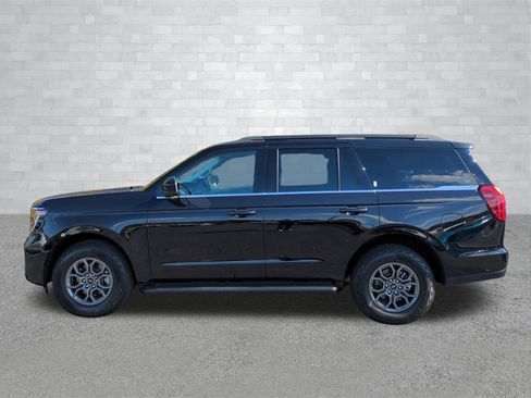 New 2025 Ford Expedition Active image 7