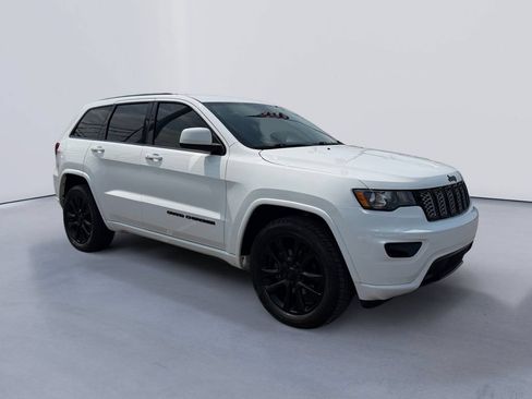 Used 2020 Jeep Grand Cherokee Altitude AWD/4WD image 1