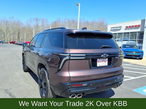 Used 2024 Chevrolet Traverse RS w/ LPO, Floor Liner Package image 8