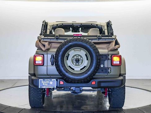 Used 2025 Jeep Wrangler Unlimited Sport S 4xe AWD/4WD image 34