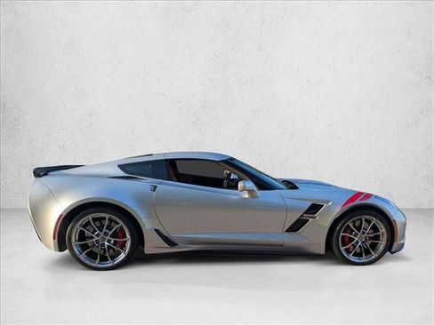 Used 2017 Chevrolet Corvette Grand Sport image 3