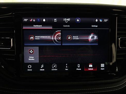 Used 2022 Dodge Durango SRT w/ Technology Group image 24