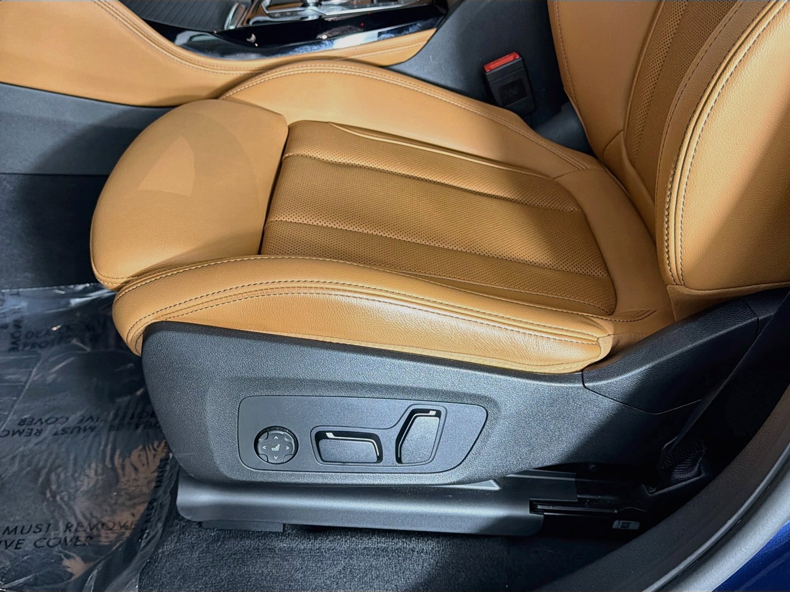 Certified 2025 BMW X4 M40i w/ Premium Package AWD/4WD image 20