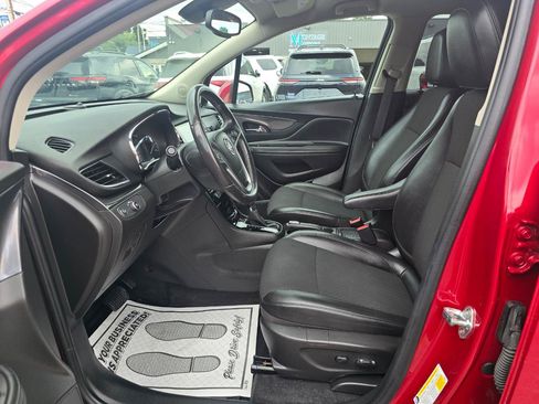 Used 2019 Buick Encore Preferred AWD/4WD image 12