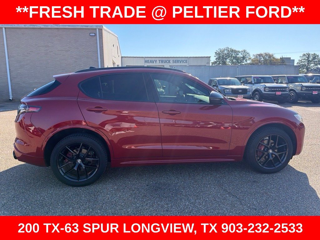 Used 2021 Alfa Romeo Stelvio Ti Sport AWD/4WD image 12