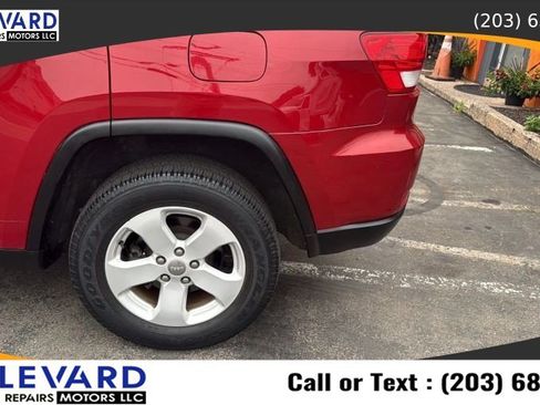 Used 2011 Jeep Grand Cherokee Laredo AWD/4WD image 10