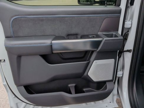 New 2026 Ford F250 Platinum AWD/4WD image 39