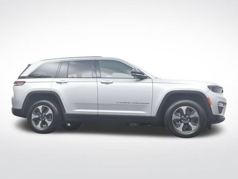 Used 2024 Jeep Grand Cherokee Limited 4xe AWD/4WD image 33