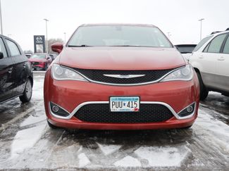 Used 2018 Chrysler Pacifica Touring Plus w/ Tire & Wheel Group video 2