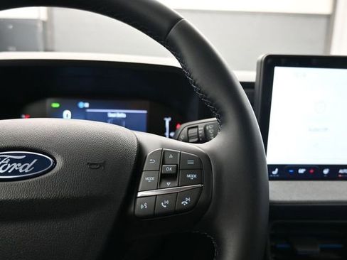 New 2025 Ford Maverick XLT w/ XLT Luxury Package image 14