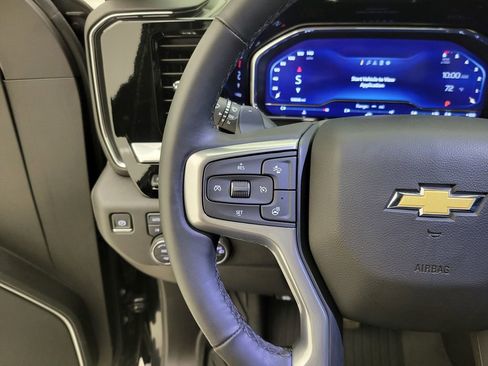 Used 2025 Chevrolet Silverado 1500 LTZ w/ LTZ Premium Package image 7