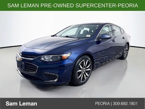 Used 2017 Chevrolet Malibu LT image 3